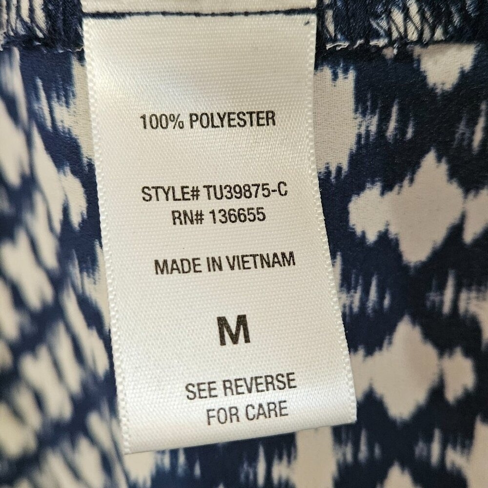 West Kei Medium Blue White Ikat Twist Front Sleeveless Blouse TU39875-C - Picture 6 of 7